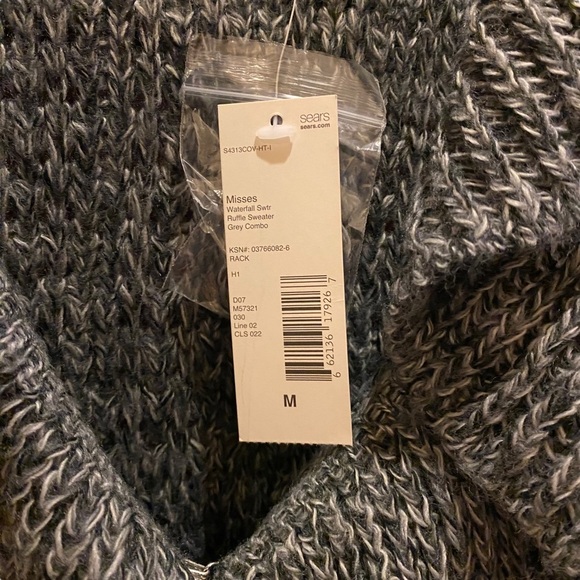 Covington Waterfall Cardigan Ruffle Front Size Medium Gray  NWT - Picture 7 of 7